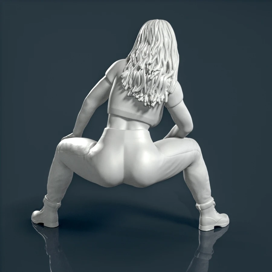 Woman Resin Figure (AL049)