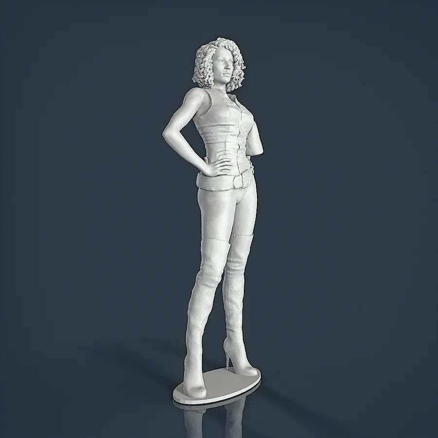 Woman Resin Figure (U061E)