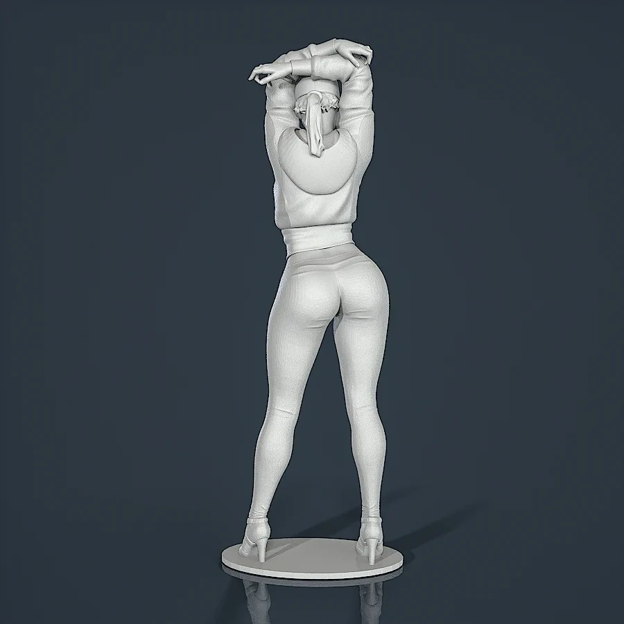 Woman Resin Figure (U285)