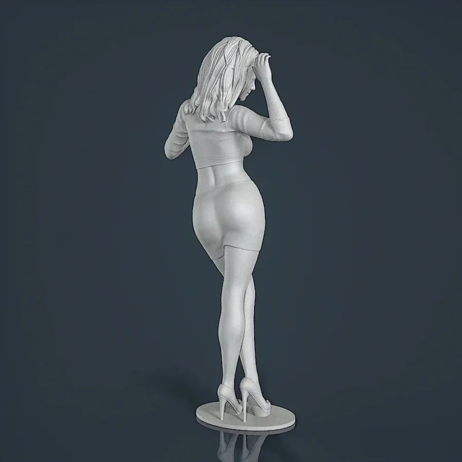 Woman Resin Figure (F144)