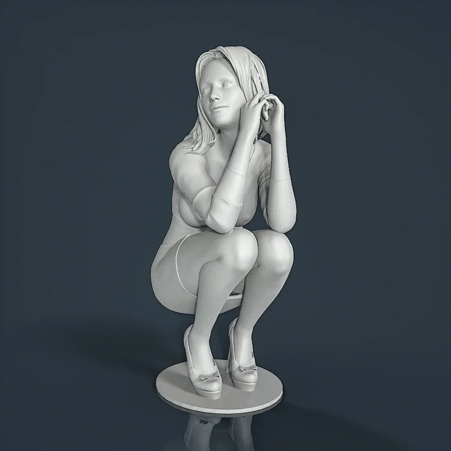 Woman Resin Figure (F145)