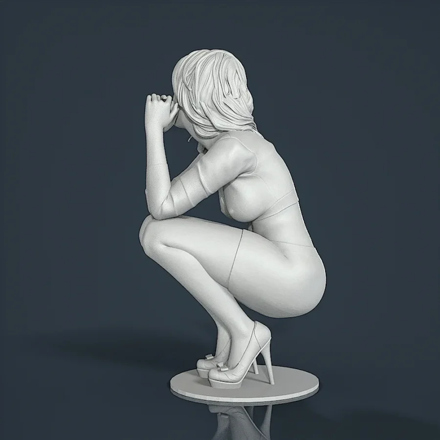 Woman Resin Figure (F145)