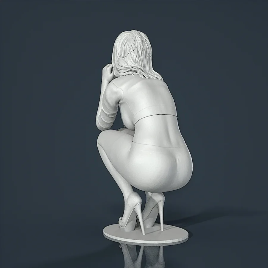 Woman Resin Figure (F145)